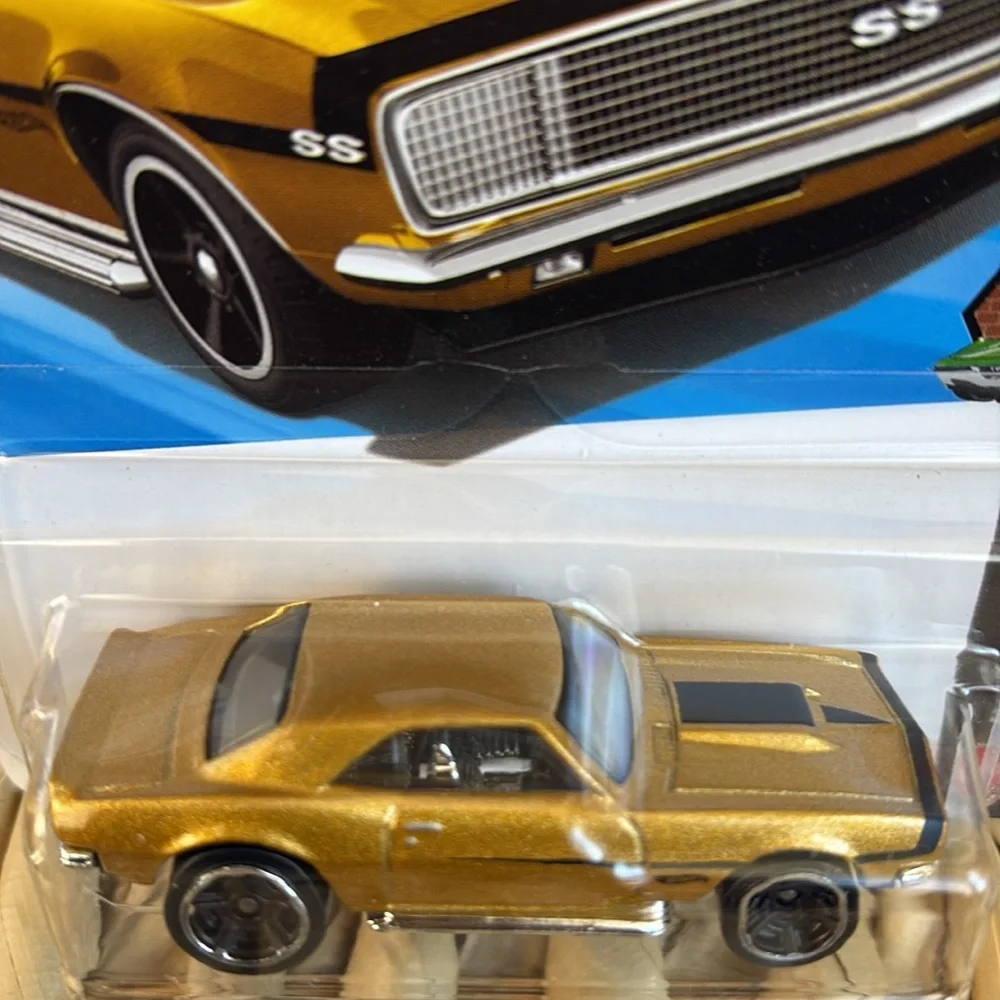 Hot Wheels 1967 Gold Camaro Chevy Chevrolet Pony Muscle Car Hotwheels 2026 🆕